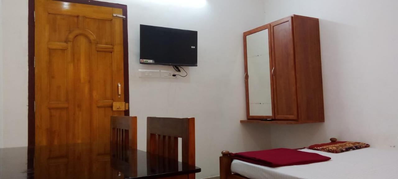 Somatheertham Resort Thiruvananthapuram Exterior foto