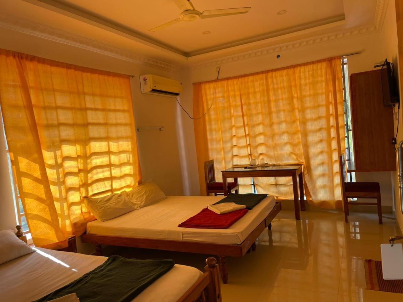 Somatheertham Resort Thiruvananthapuram Exterior foto